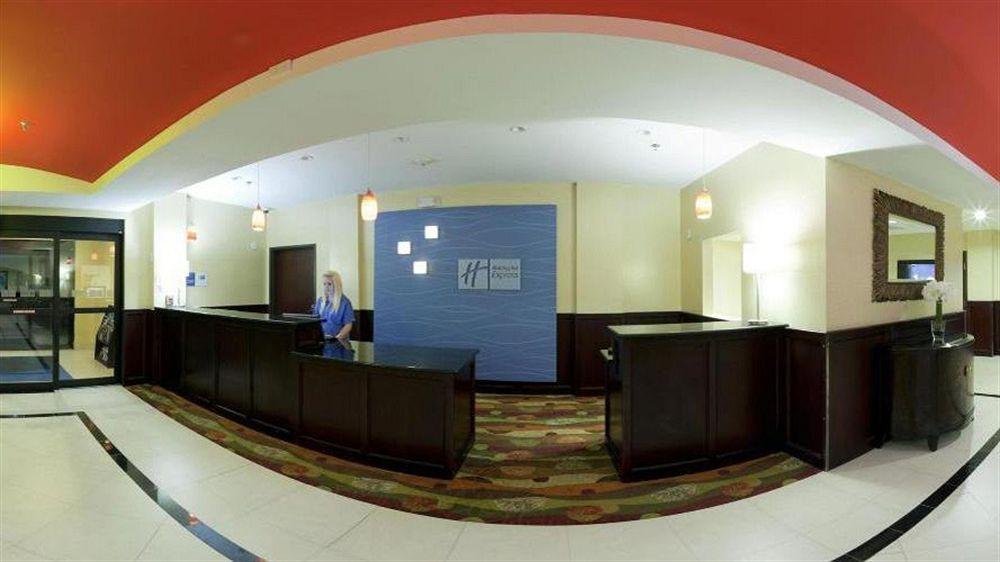 Holiday Inn Express & Suites Lubbock West By Ihg Buitenkant foto