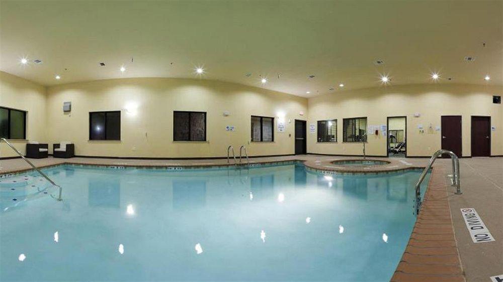 Holiday Inn Express & Suites Lubbock West By Ihg Buitenkant foto