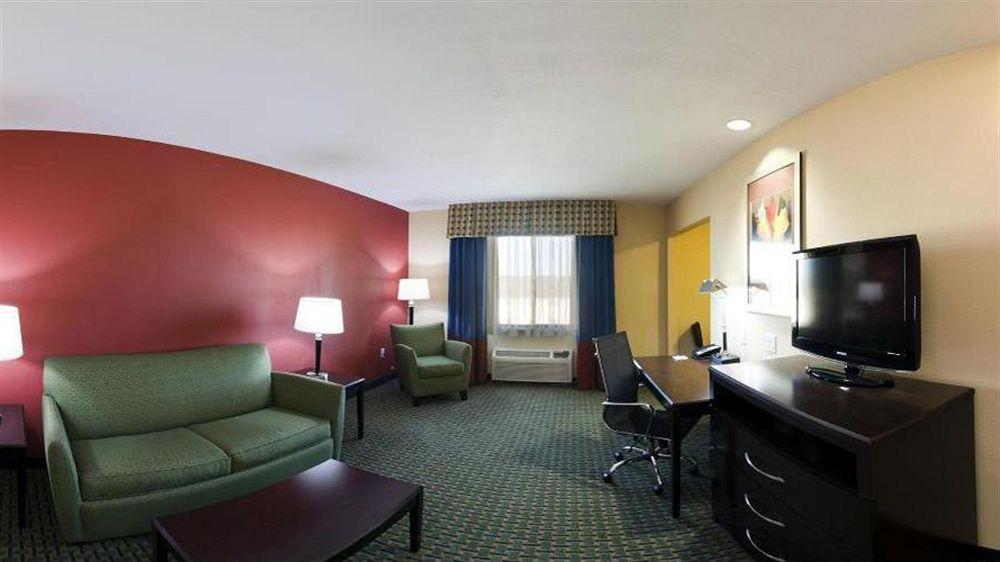 Holiday Inn Express & Suites Lubbock West By Ihg Buitenkant foto